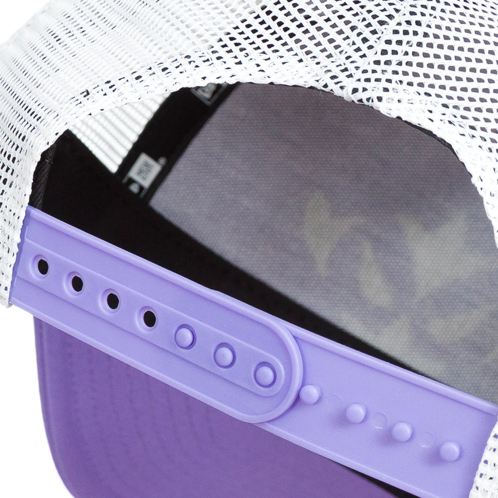 NEW ERA PURPLE TRUCKER CAP