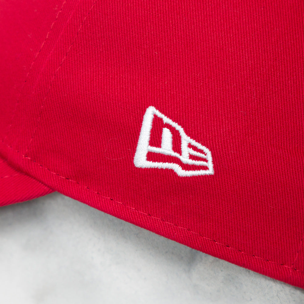 WEMBLEY NEW ERA 9FORTY CREST RED CAP
