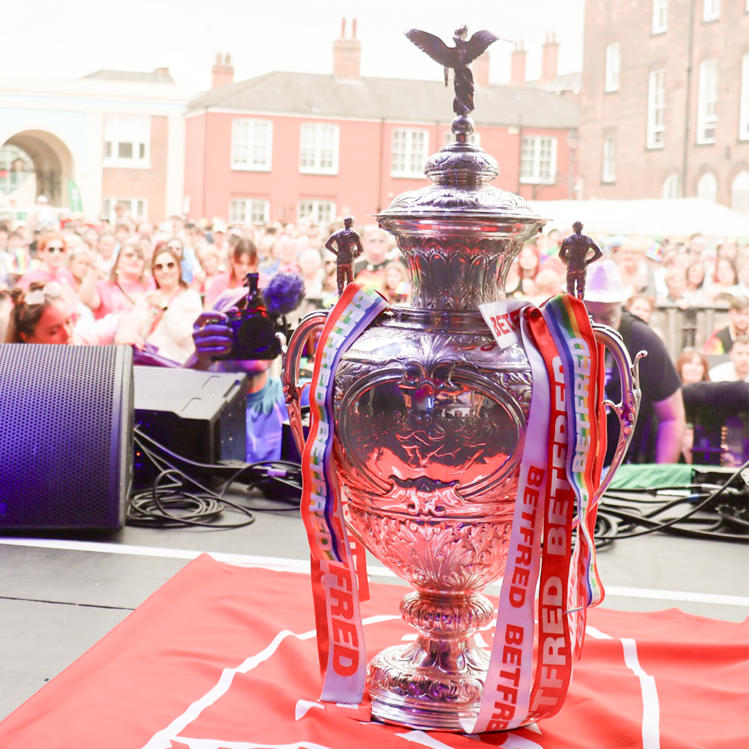 CHALLENGE CUP TROPHY PRIDE RIBBONS - AUCTION